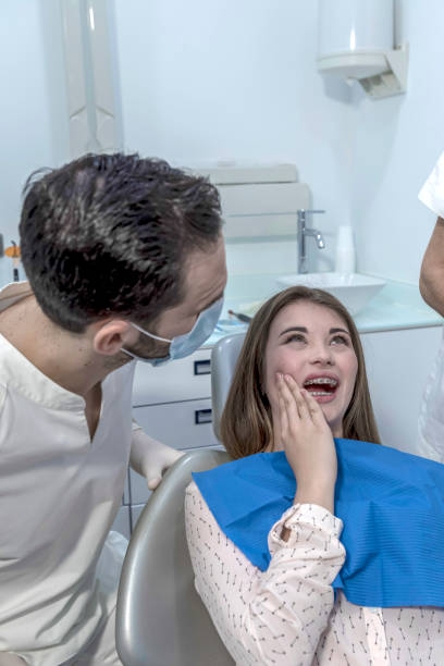 Best Emergency Root Canal Treatment in Thomasboro, IL